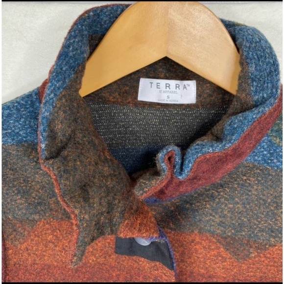 Terra SJ Apparel Striped Mock Neck Lightweight Multicolored Knit Button Tunic-S - Picture 2 of 4